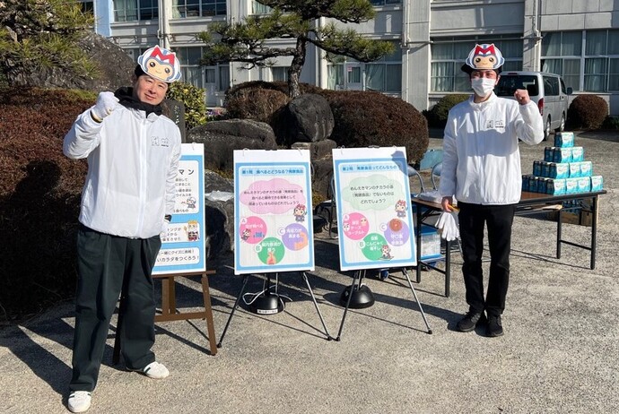 ミステリーウォークでクイズコーナーを担当する株式会社扶桑守口食品様